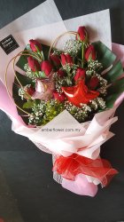 AHB9573 - Red roses & balloon AHB9573 - Red roses & balloon