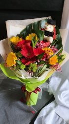 AHB9443 - Gerberas & soft toy AHB9443 - Gerberas & soft toy
